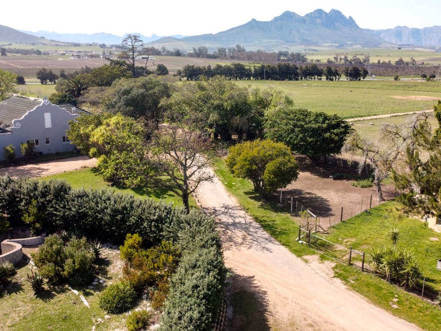 To Let 3 Bedroom Property for Rent in Stellenbosch Farms Western Cape